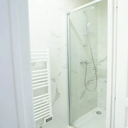 Apartament Cosy Metro Pierre Lachaise - 3p *